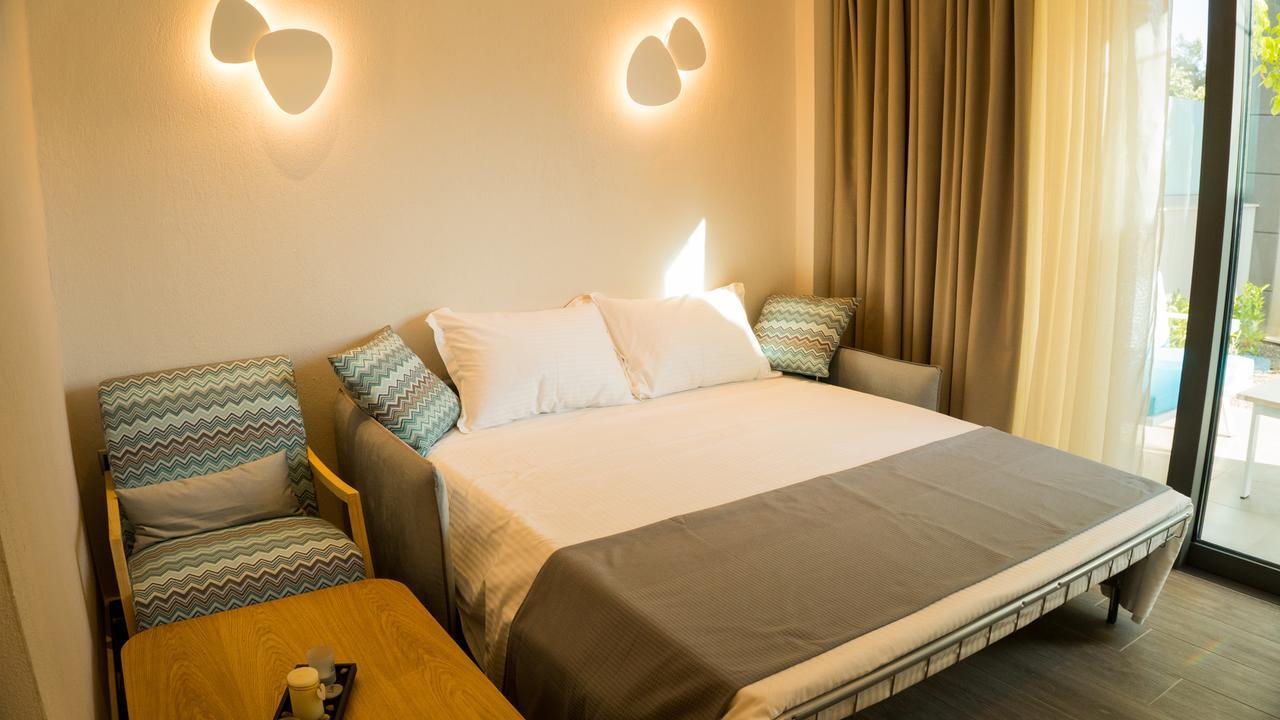Costa Domus Blue Luxury Apartments ニキティ エクステリア 写真