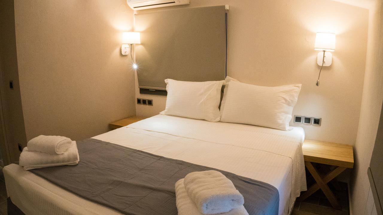 Costa Domus Blue Luxury Apartments ニキティ エクステリア 写真