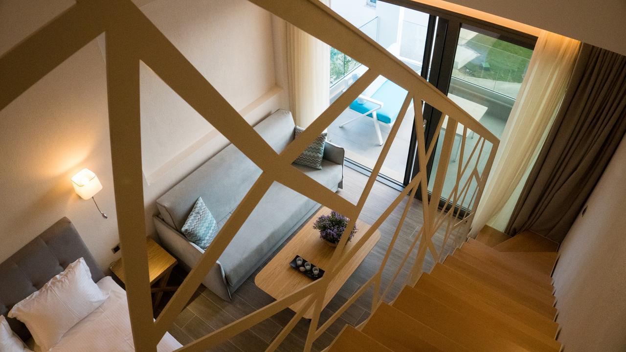 Costa Domus Blue Luxury Apartments ニキティ エクステリア 写真